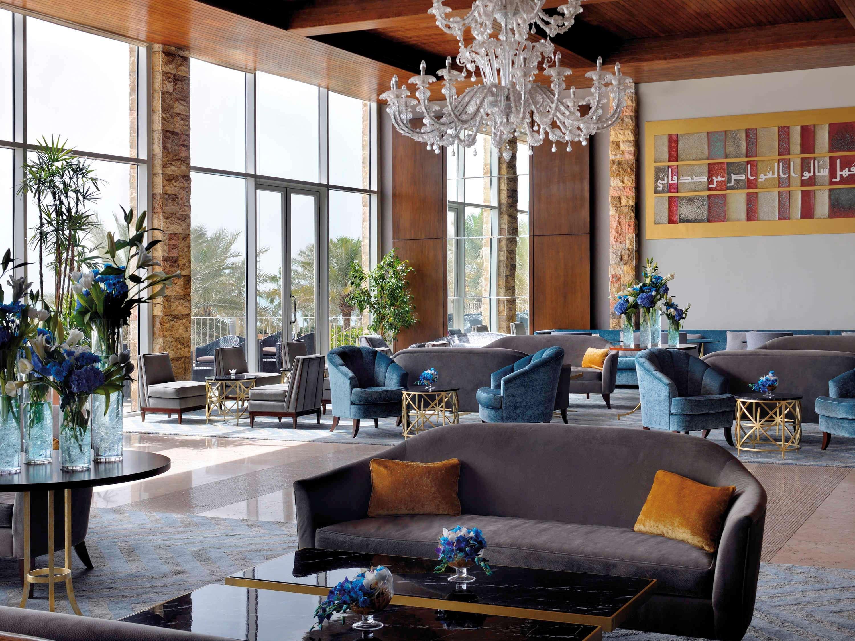 Moevenpick Hotel & Resort Al Bida'A Salmiya Exteriér fotografie Lobby